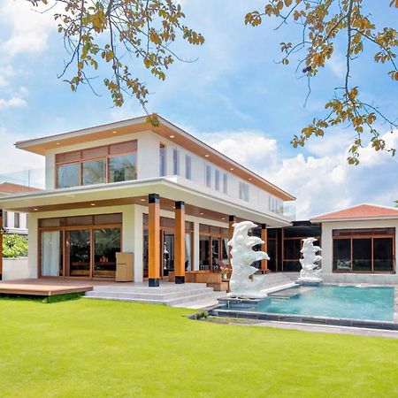 Ocean Villas Da Nang Exteriör bild